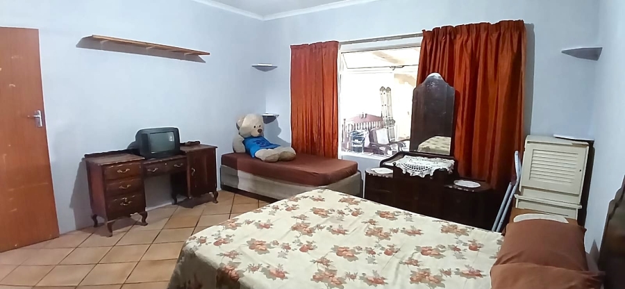 5 Bedroom Property for Sale in Nelsonia Gauteng