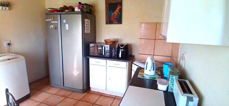5 Bedroom Property for Sale in Nelsonia Gauteng
