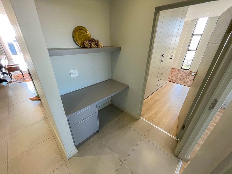 To Let 2 Bedroom Property for Rent in Ascend to Midstream Gauteng