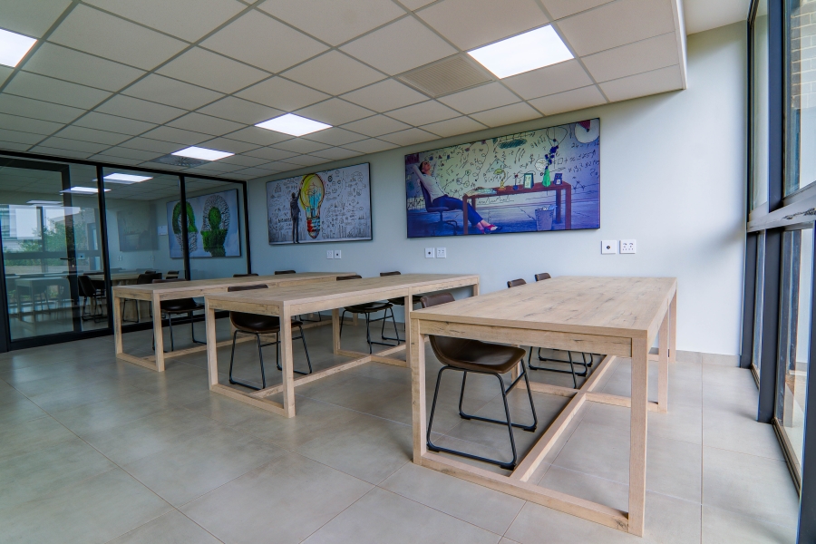 To Let 2 Bedroom Property for Rent in Ascend to Midstream Gauteng