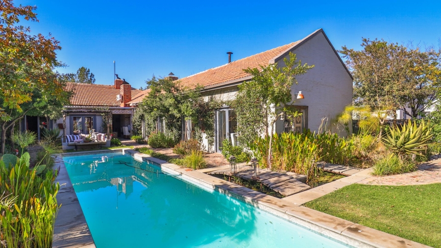 13 Bedroom Property for Sale in Glenferness Gauteng