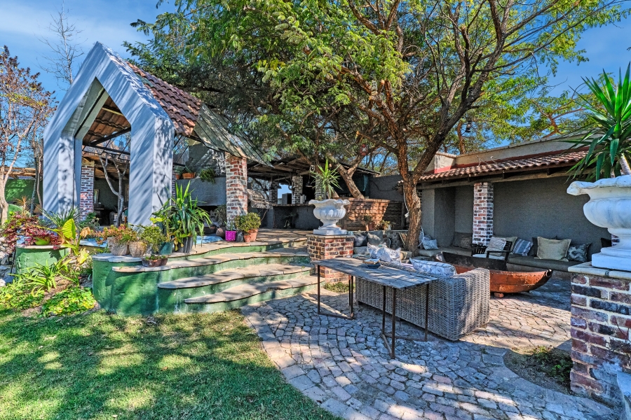 13 Bedroom Property for Sale in Glenferness Gauteng