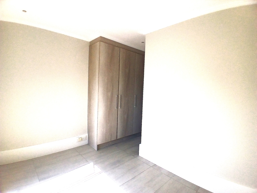 4 Bedroom Property for Sale in Blue Valley Golf Estate Gauteng