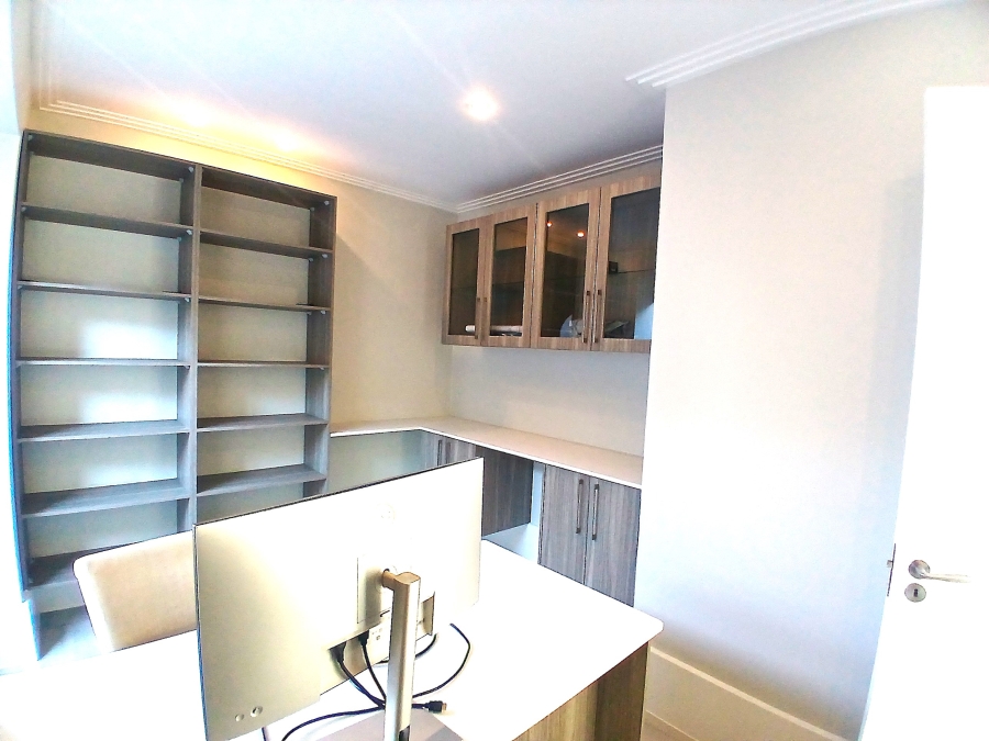 4 Bedroom Property for Sale in Blue Valley Golf Estate Gauteng