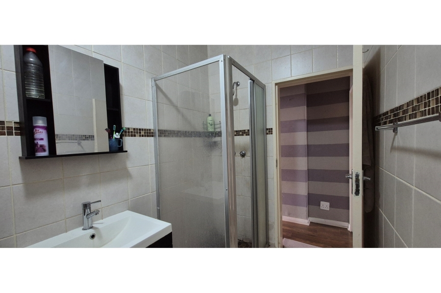 2 Bedroom Property for Sale in Killarney Gauteng
