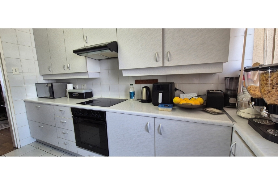 2 Bedroom Property for Sale in Killarney Gauteng