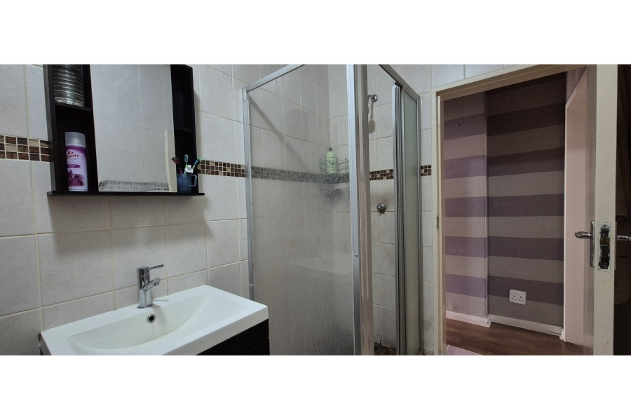 2 Bedroom Property for Sale in Killarney Gauteng