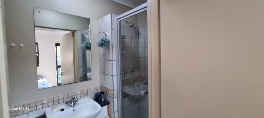 2 Bedroom Property for Sale in Hatfield Gauteng