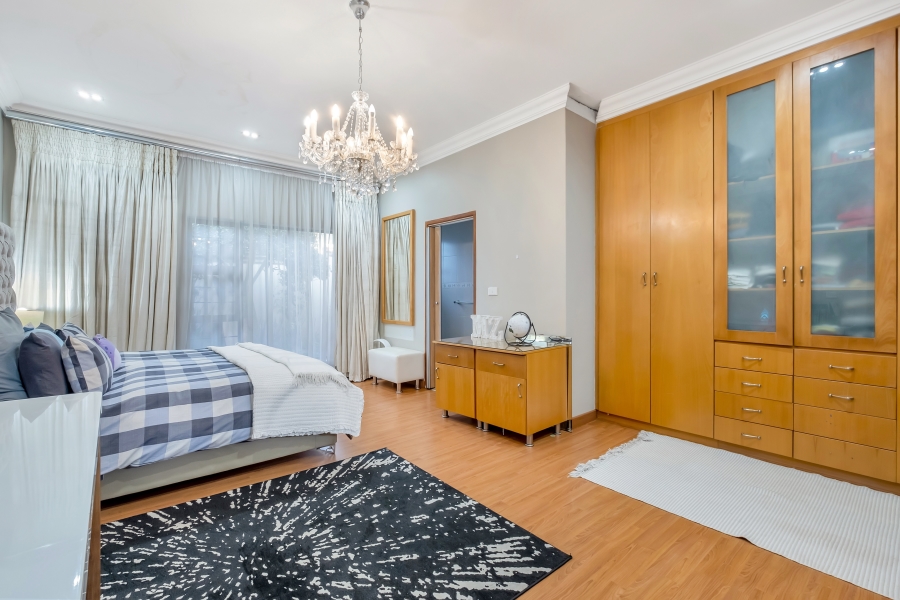 5 Bedroom Property for Sale in Auckland Park Gauteng