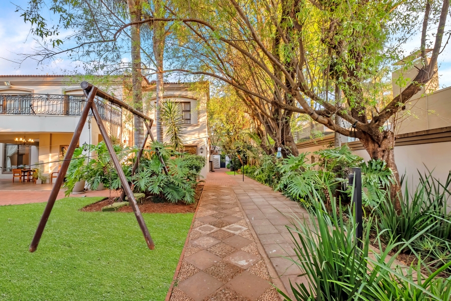 5 Bedroom Property for Sale in Auckland Park Gauteng