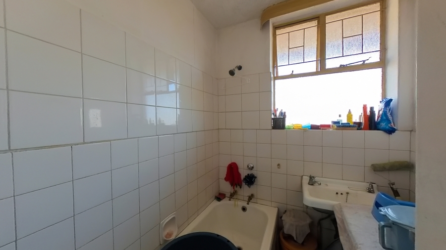 2 Bedroom Property for Sale in Sunnyside Gauteng