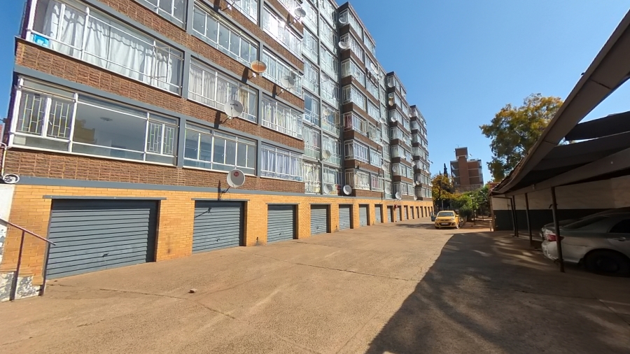 2 Bedroom Property for Sale in Sunnyside Gauteng