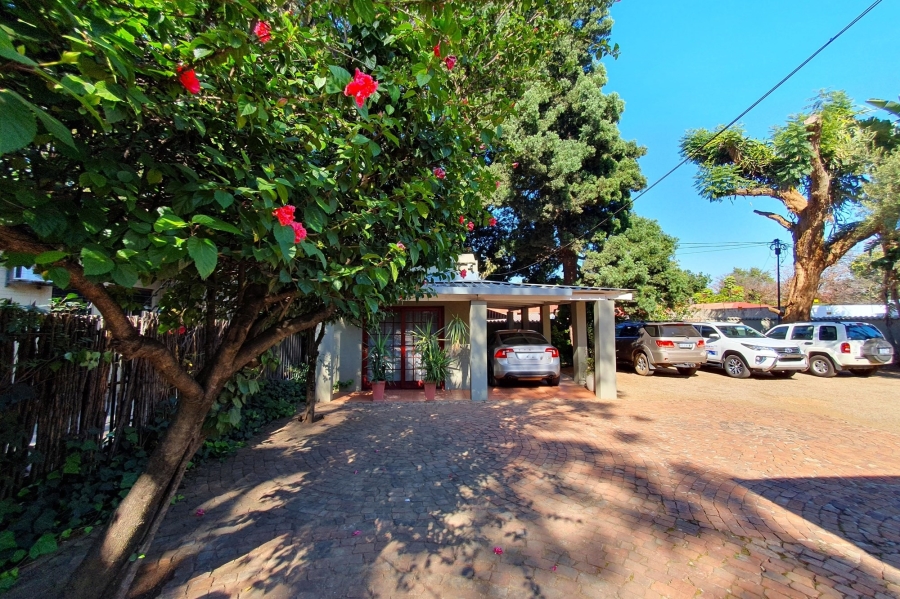 6 Bedroom Property for Sale in Arcadia Gauteng