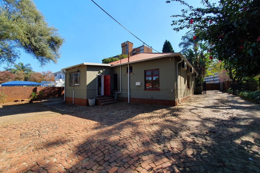6 Bedroom Property for Sale in Arcadia Gauteng