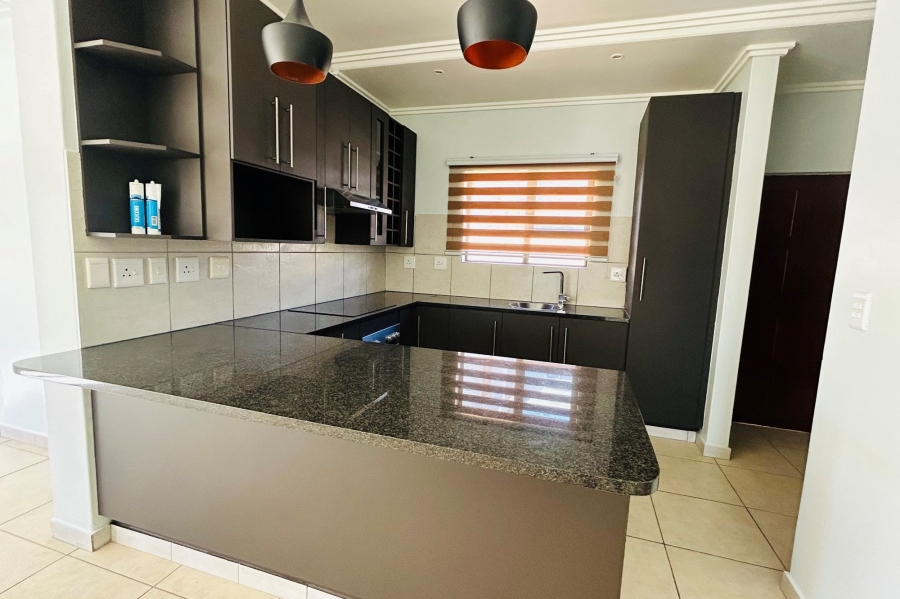 To Let 3 Bedroom Property for Rent in Kyalami Hills Gauteng