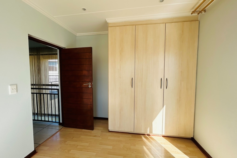 To Let 3 Bedroom Property for Rent in Kyalami Hills Gauteng