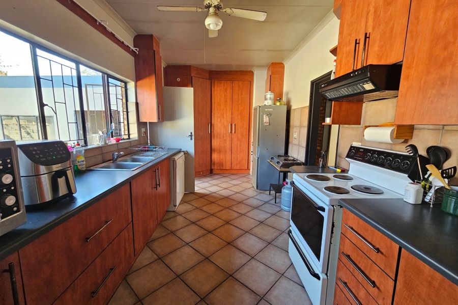 4 Bedroom Property for Sale in Doringkloof Gauteng