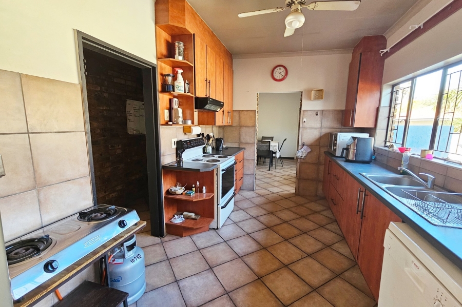 4 Bedroom Property for Sale in Doringkloof Gauteng