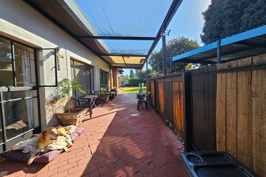 4 Bedroom Property for Sale in Doringkloof Gauteng