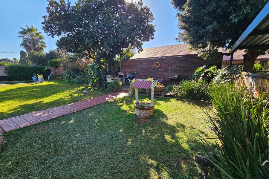 4 Bedroom Property for Sale in Doringkloof Gauteng