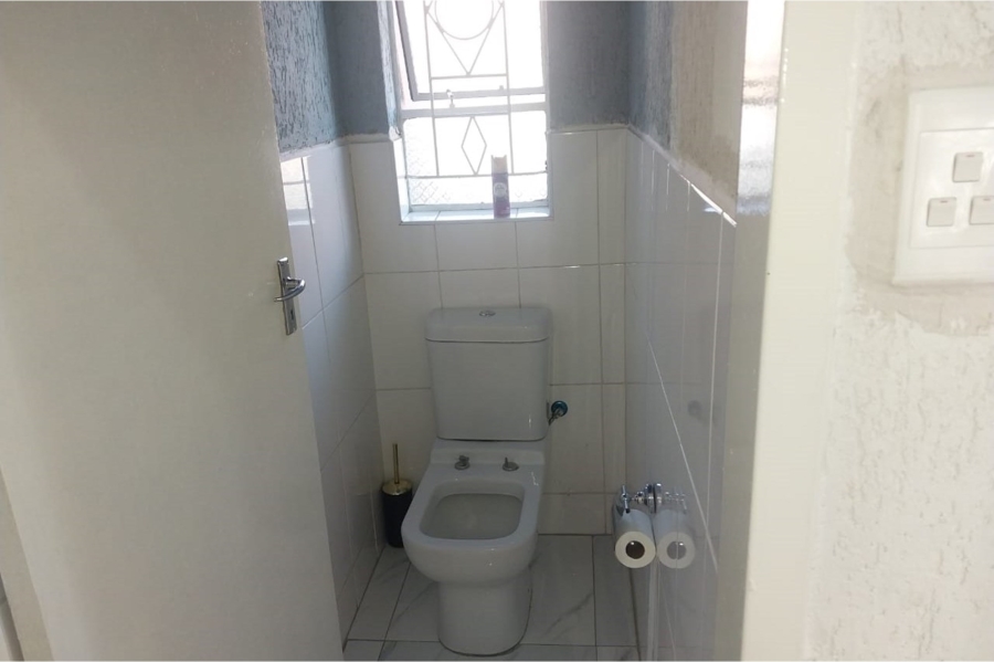 3 Bedroom Property for Sale in Protea North Gauteng