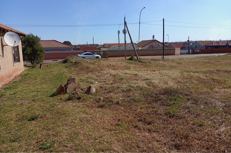 0 Bedroom Property for Sale in Emdeni Gauteng