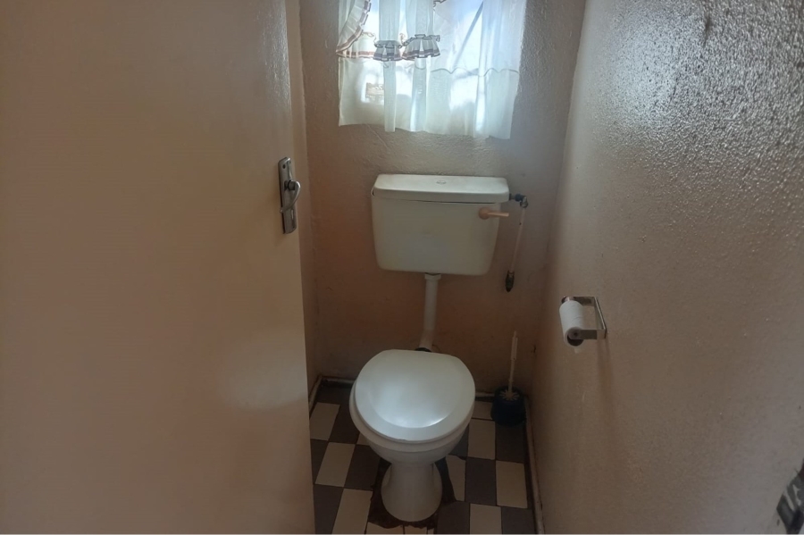 To Let 2 Bedroom Property for Rent in Doornkop Gauteng