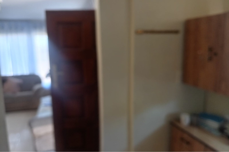 To Let 2 Bedroom Property for Rent in Doornkop Gauteng