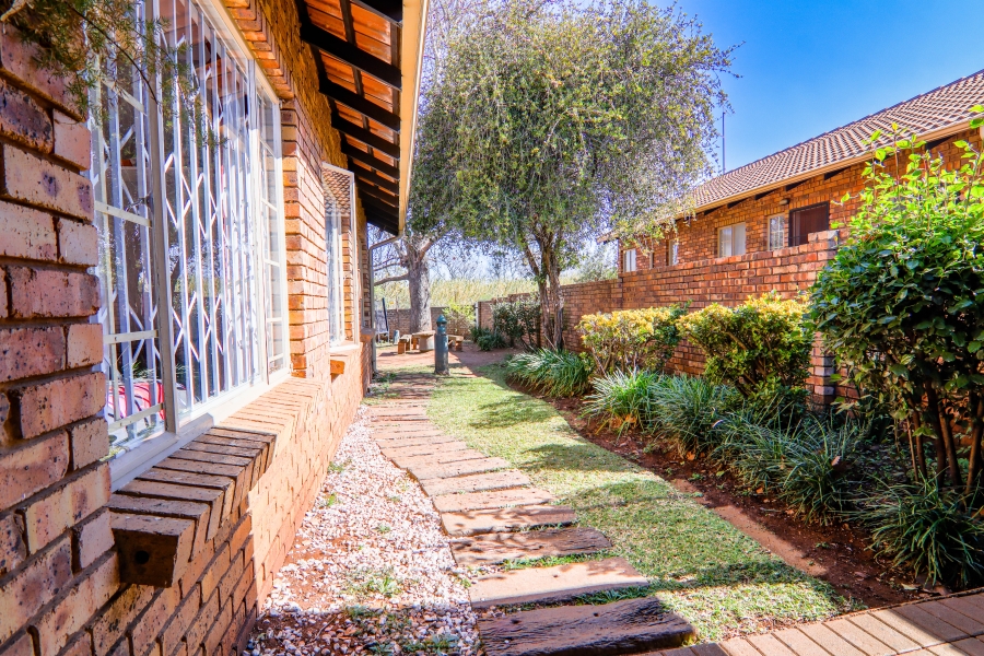 3 Bedroom Property for Sale in Celtisdal Gauteng