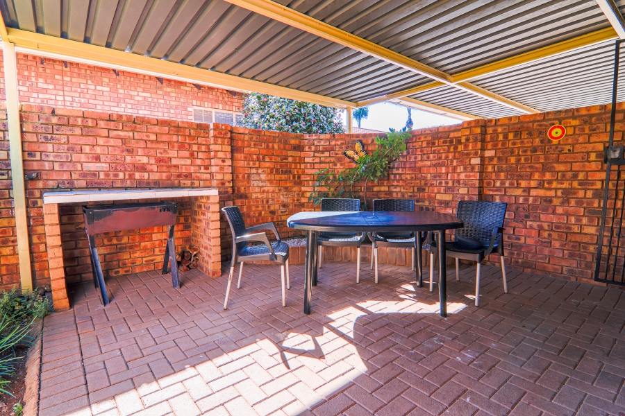 3 Bedroom Property for Sale in Celtisdal Gauteng