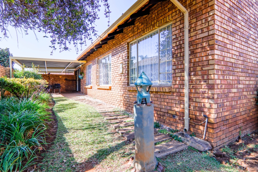 3 Bedroom Property for Sale in Celtisdal Gauteng