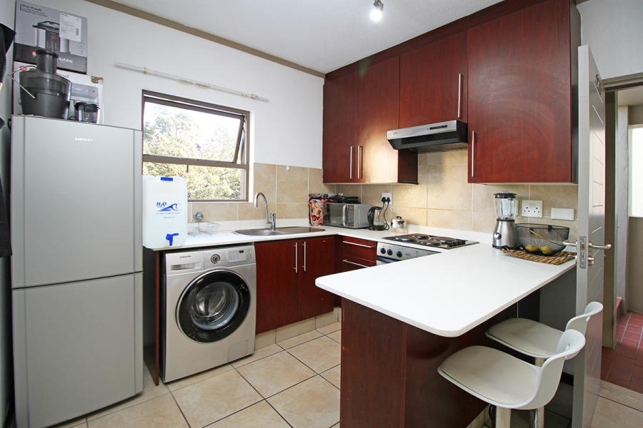 2 Bedroom Property for Sale in Lonehill Gauteng