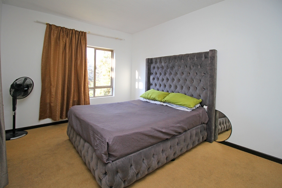 2 Bedroom Property for Sale in Lonehill Gauteng