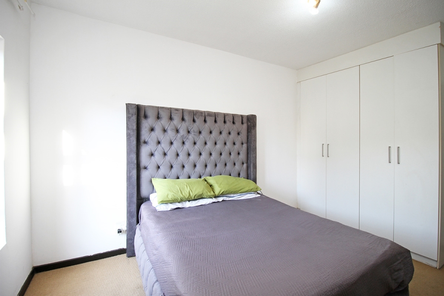 2 Bedroom Property for Sale in Lonehill Gauteng