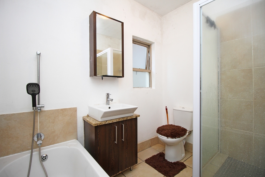 2 Bedroom Property for Sale in Lonehill Gauteng