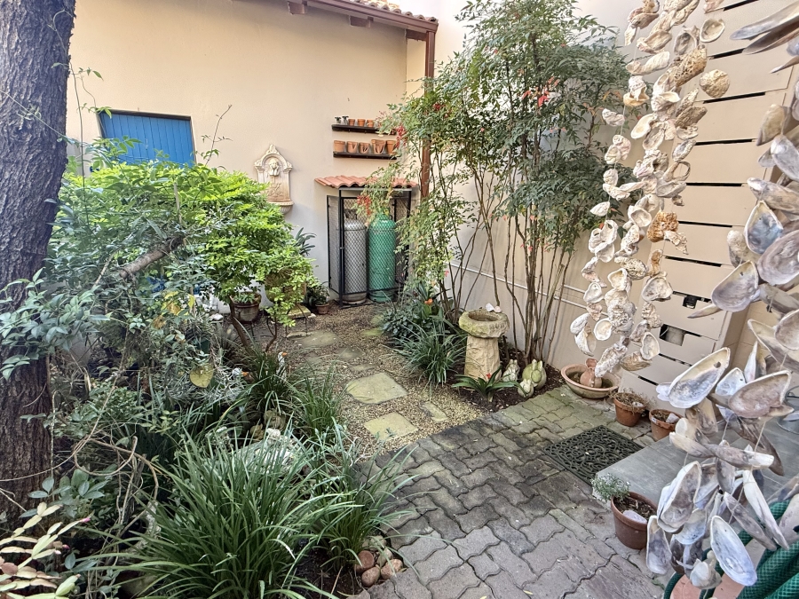 4 Bedroom Property for Sale in Honeydew Manor Gauteng