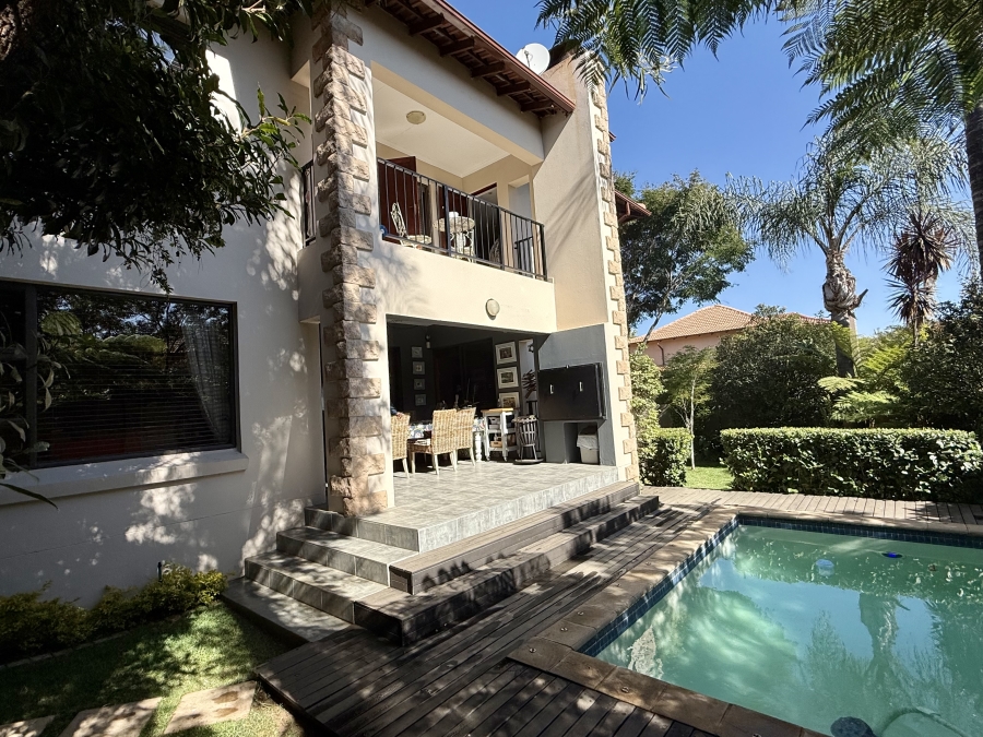 4 Bedroom Property for Sale in Honeydew Manor Gauteng