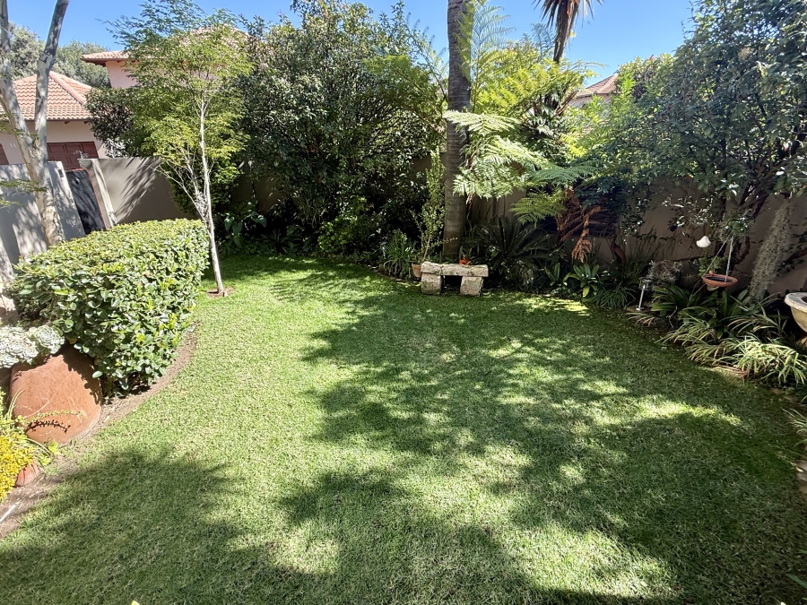 4 Bedroom Property for Sale in Honeydew Manor Gauteng