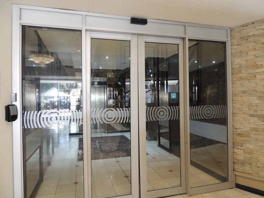 1 Bedroom Property for Sale in Braamfontein Gauteng