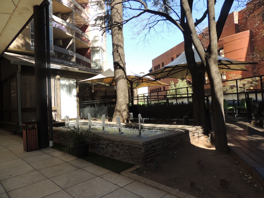 1 Bedroom Property for Sale in Braamfontein Gauteng