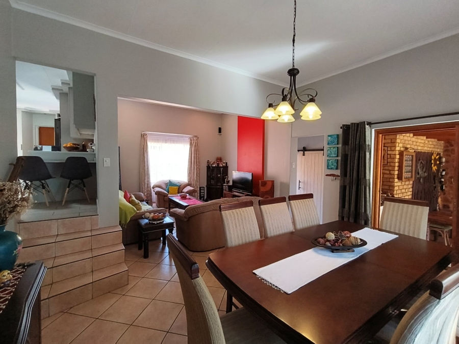 3 Bedroom Property for Sale in Garsfontein Gauteng