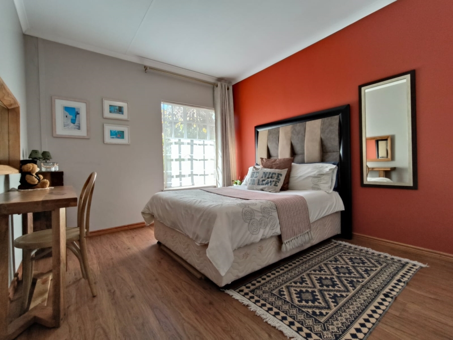 3 Bedroom Property for Sale in Garsfontein Gauteng