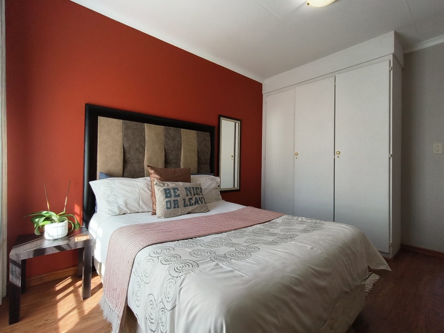 3 Bedroom Property for Sale in Garsfontein Gauteng