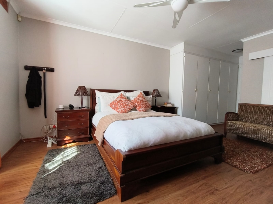 3 Bedroom Property for Sale in Garsfontein Gauteng