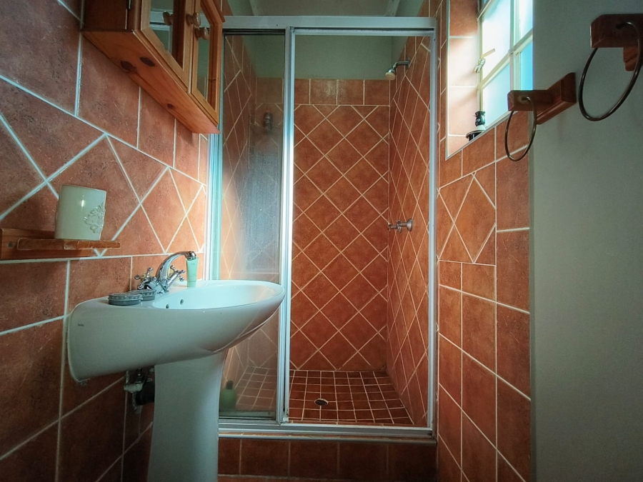 3 Bedroom Property for Sale in Garsfontein Gauteng