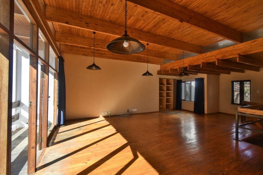 4 Bedroom Property for Sale in Faerie Glen Gauteng