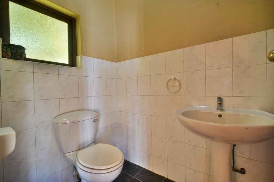4 Bedroom Property for Sale in Faerie Glen Gauteng