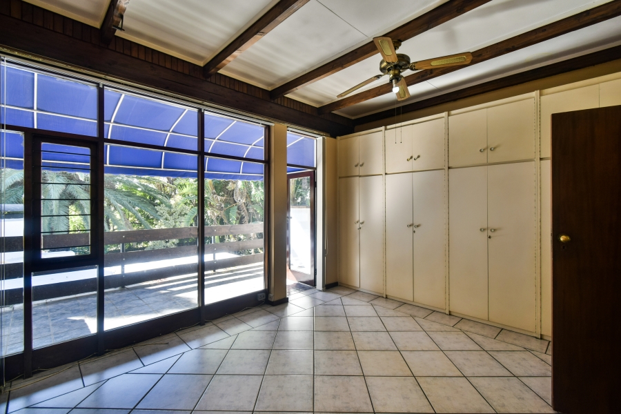 4 Bedroom Property for Sale in Faerie Glen Gauteng