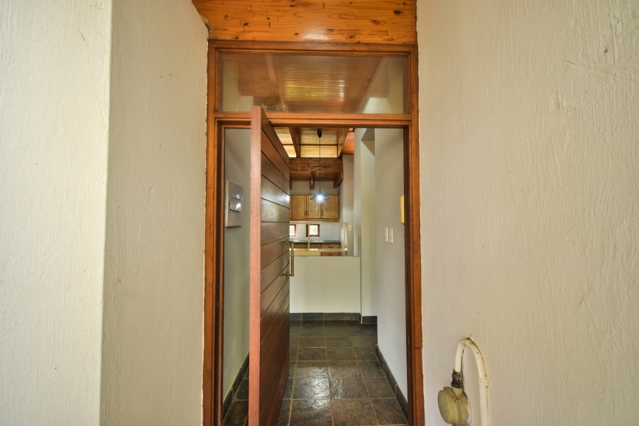 4 Bedroom Property for Sale in Faerie Glen Gauteng