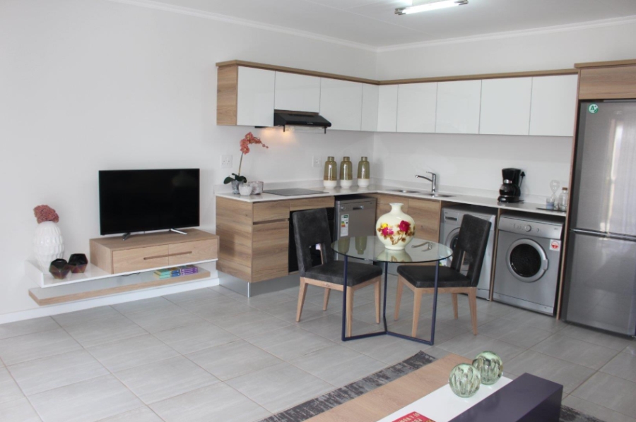 To Let 1 Bedroom Property for Rent in Waterfall Gauteng